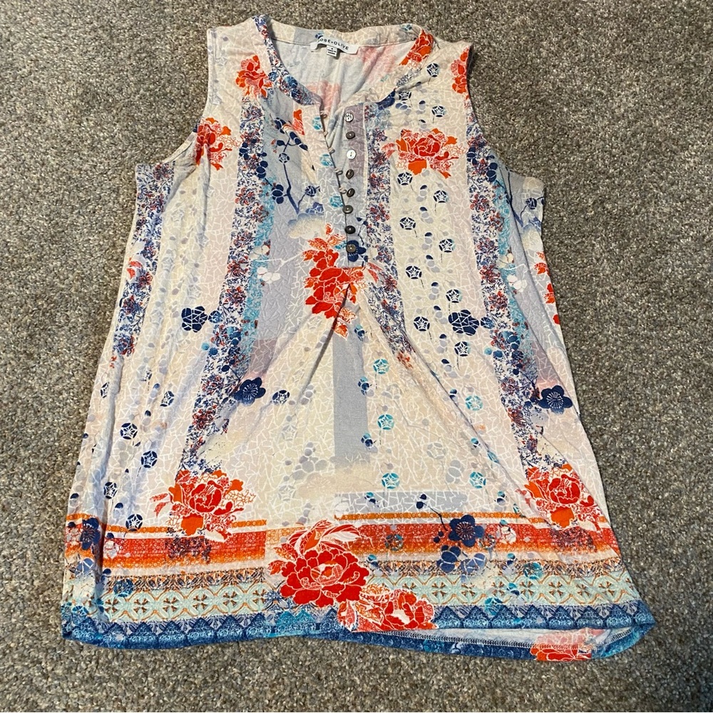 Rose + Olive flowy tank top size small